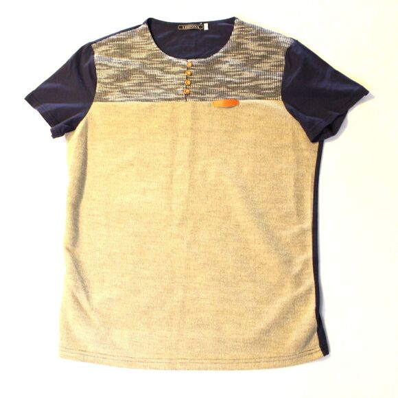 Leefona Other - Leefona 'Fashion Show' Size Large Men's Shirt with Buttons & Leather Patch